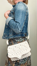 Load image into Gallery viewer, Macramé Shoulder Bag