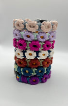 Load image into Gallery viewer, Macramé Flowers Cat/Small Dog Collar