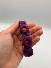 Load image into Gallery viewer, Macramé Flowers Cat/Small Dog Collar