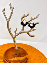 Load image into Gallery viewer, Macramé Earrings | Fringeless Black