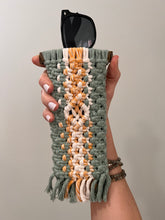 Load image into Gallery viewer, Macramé Sunglasses Case