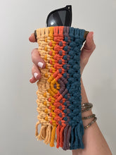 Load image into Gallery viewer, Macramé Sunglasses Case