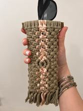 Load image into Gallery viewer, Macramé Sunglasses Case
