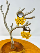 Load image into Gallery viewer, Macramé Earrings| Fringe Mustard
