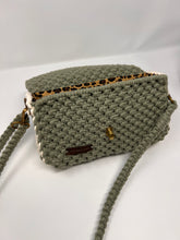 Load image into Gallery viewer, Macramé  Handbag
